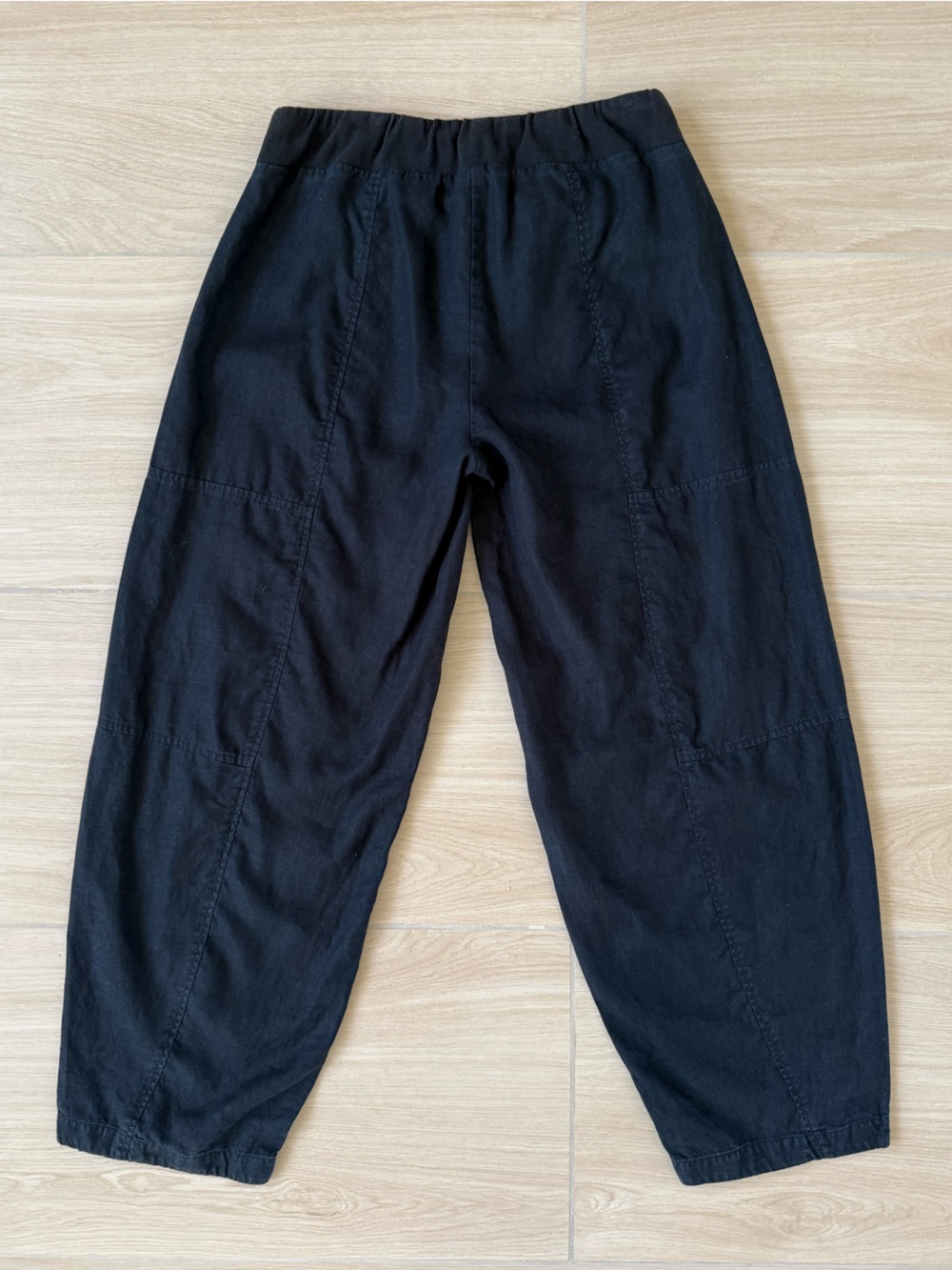 Eileen Fisher Organic Linen Barrel Ankle Pants Black XS - Picture 2 of 4